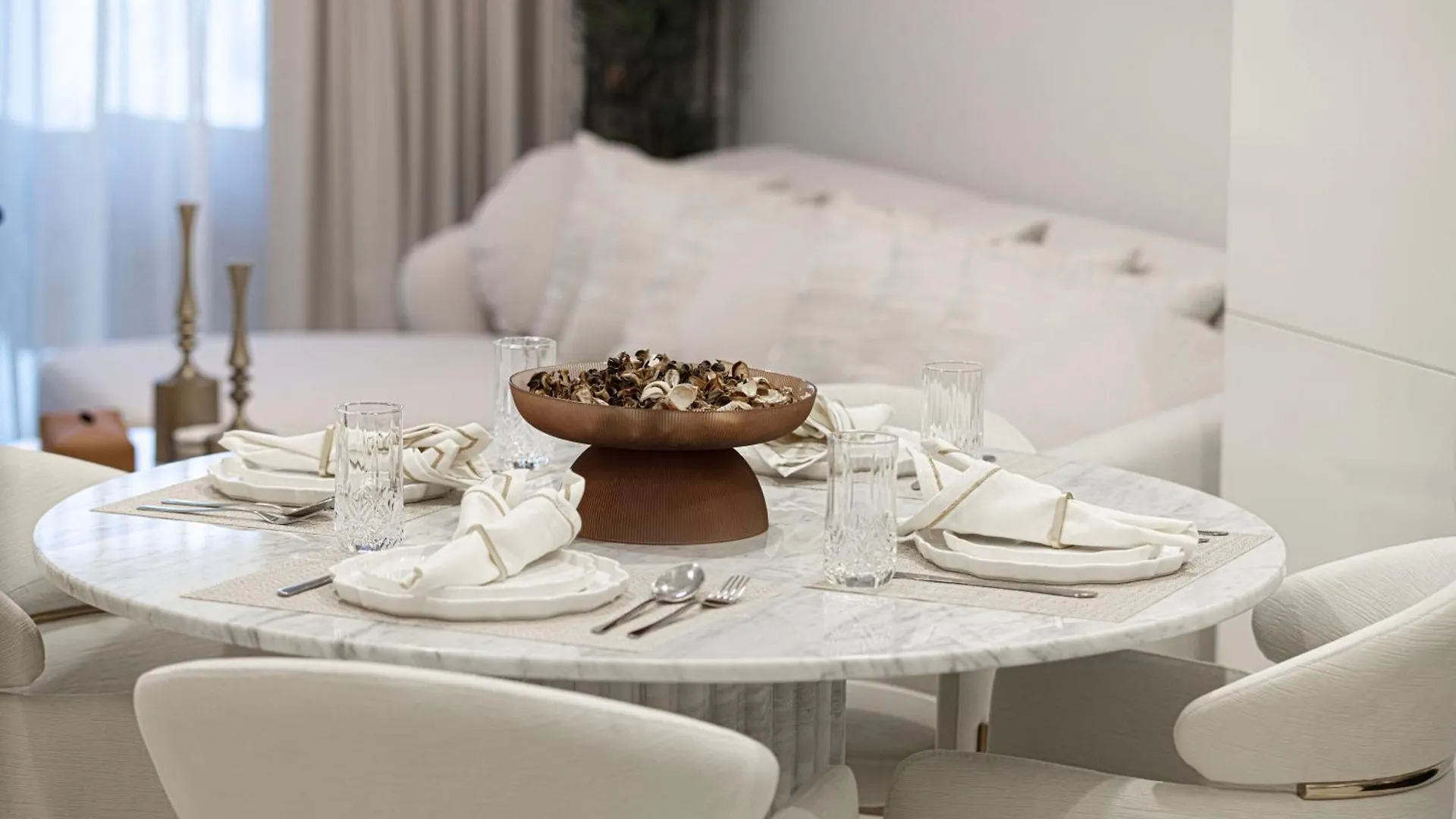 Urbanhomes - Luxury And Cozy 3Bdr Apartment In Business Bay Canal View Dubai 0*,  United Arab Emirates