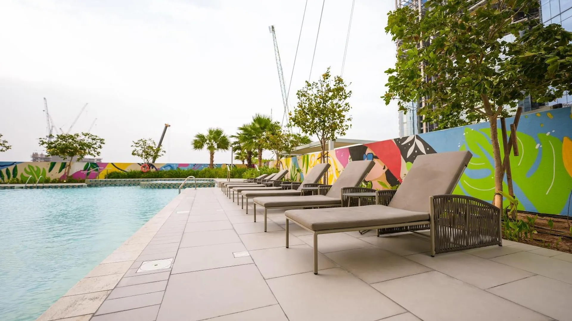 Urbanhomes - Luxury And Cozy 3Bdr Apartment In Business Bay Canal View Dubai