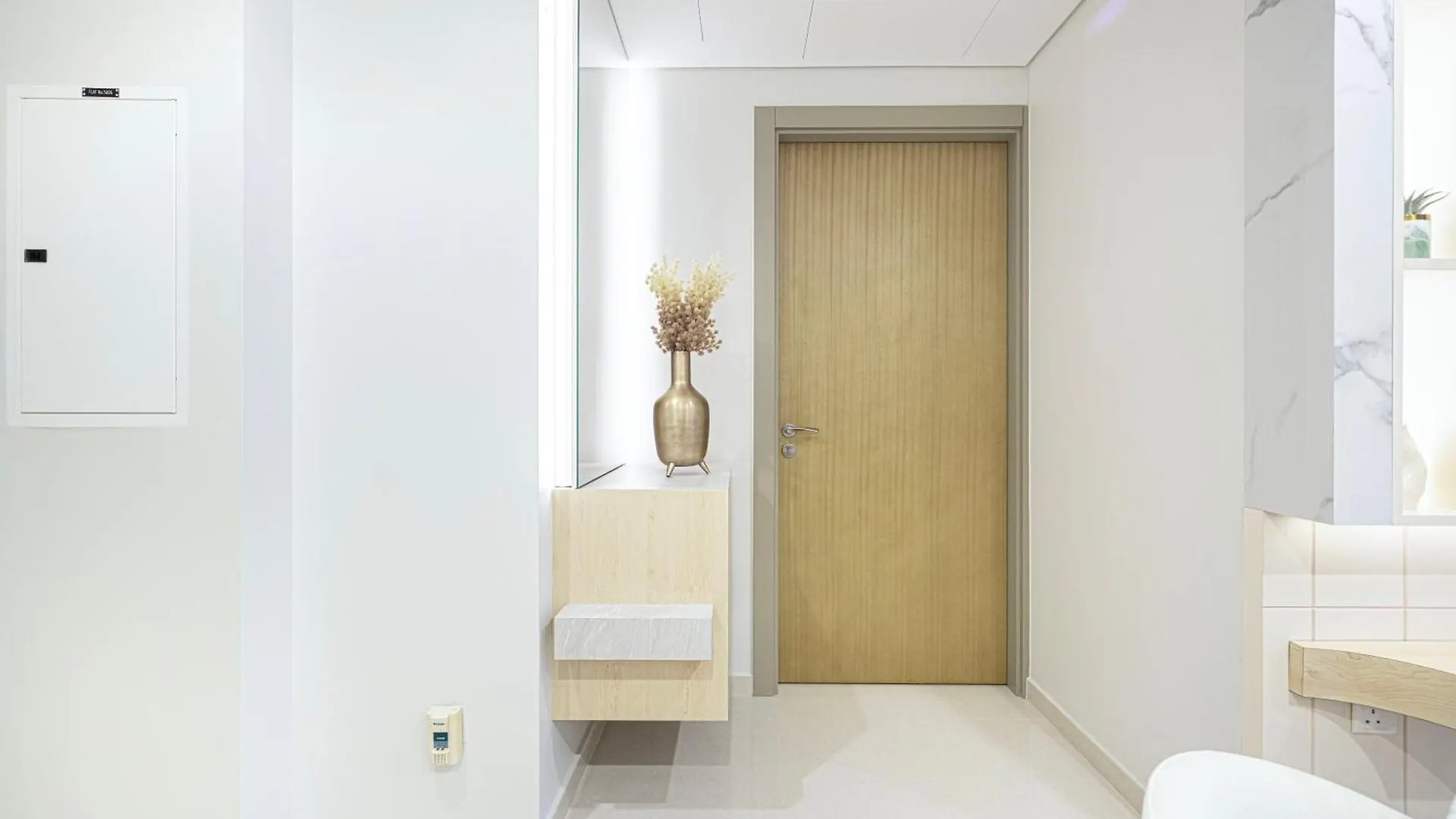 Urbanhomes - Luxury And Cozy 3Bdr Apartment In Business Bay Canal View Dubai Verenigde Arabische Emiraten